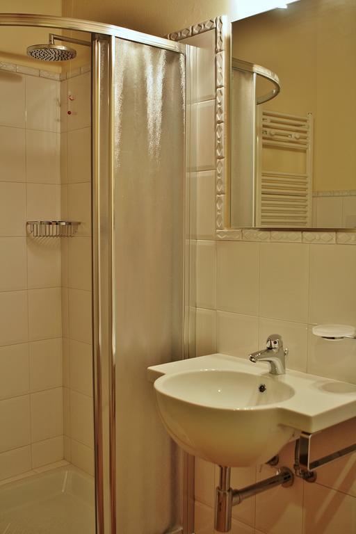 Agriturismo Cavrigo Lodi Cameră foto
