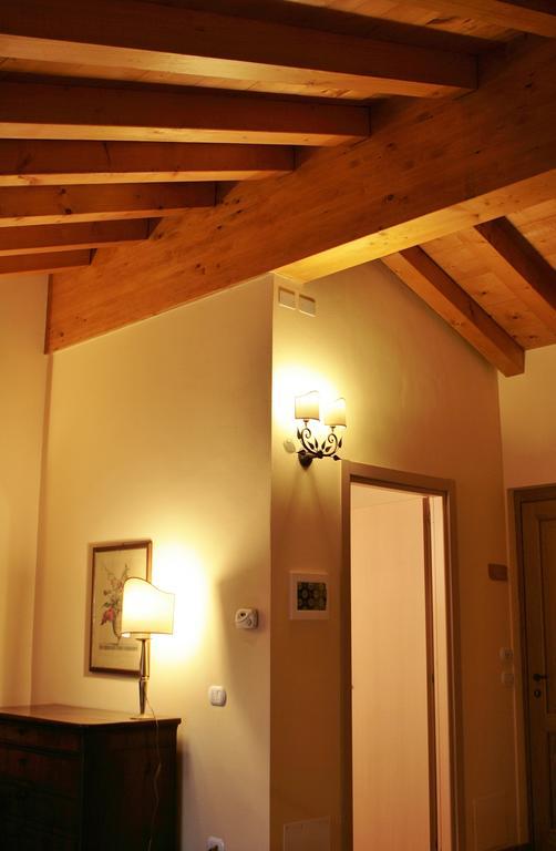 Agriturismo Cavrigo Lodi Cameră foto