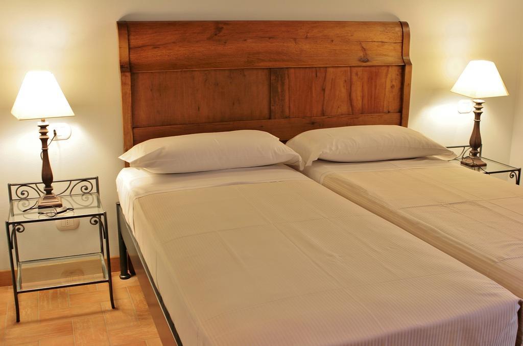 Agriturismo Cavrigo Lodi Cameră foto