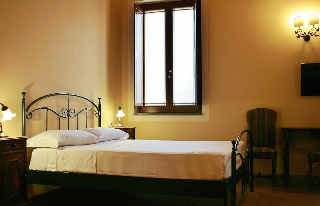 Agriturismo Cavrigo Lodi Cameră foto
